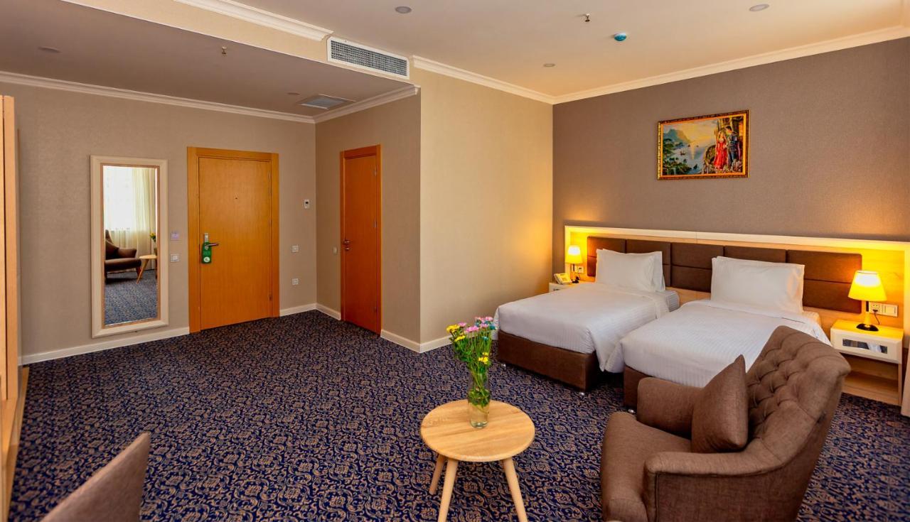 Golden City Hotel Baku Exterior photo